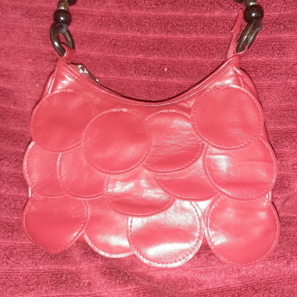 Red Purse, wood beaded handle, small - Picture 4 of 10